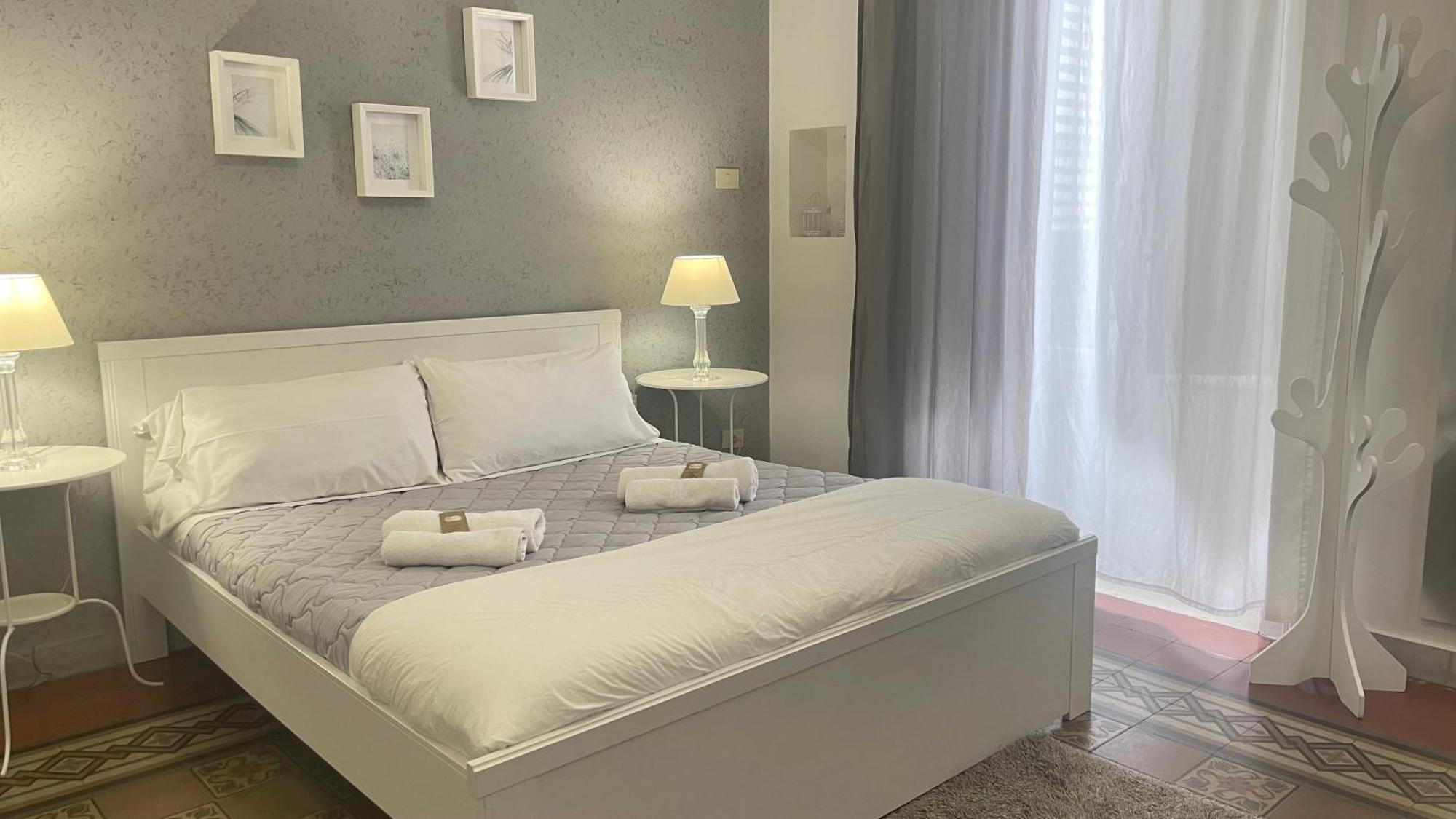Bb Essenze Bed & Breakfast Palermo Exterior foto