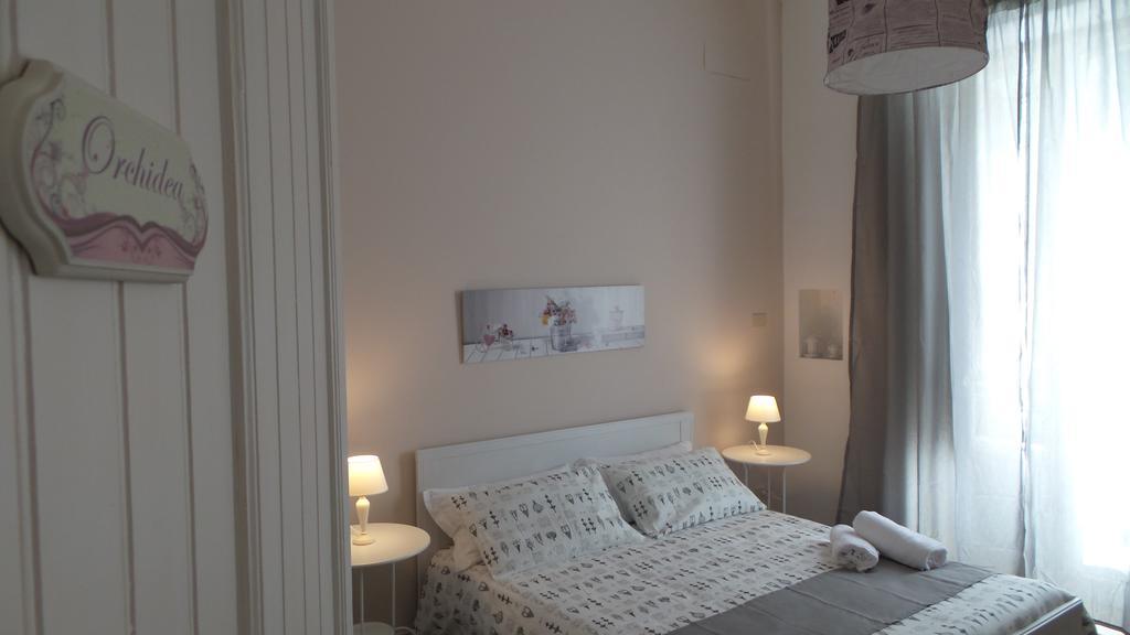 Bb Essenze Bed & Breakfast Palermo Exterior foto