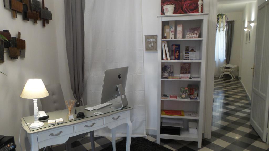 Bb Essenze Bed & Breakfast Palermo Exterior foto